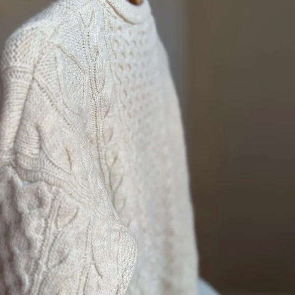 Wills 100% Wool Sweater Size S Cream Beige Cable Knit Men’s - Picture 14 of 15